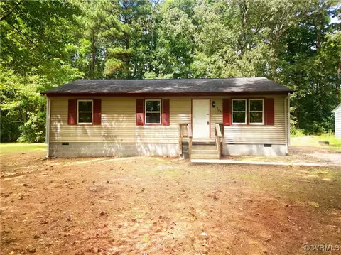 301 Spotswood Dr, Petersburg, VA 23805