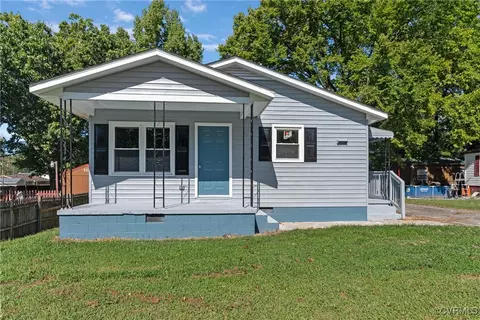 707 Parham St, Emporia, VA 23847