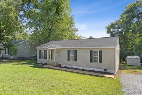 5805 Huntingcreek Dr, North Chesterfield, VA 23237
