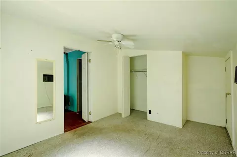 7281 Woody Rd, Gloucester, VA 23061