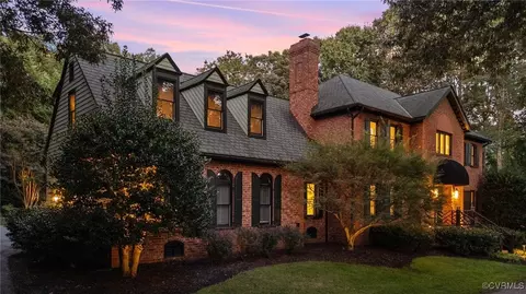 Exterior - 2951 Summerhurst Dr, Midlothian, VA 23113 photo 9 of 11