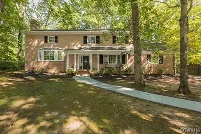 2725 Kenmore Rd, Richmond, VA 23225