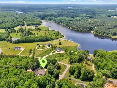 3621 Branch Lake Ct, Powhatan, VA 23139