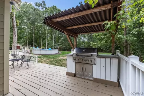 Exterior - 3105 Mill Trace Ln, Sandy Hook, VA 23153 photo 7 of 17