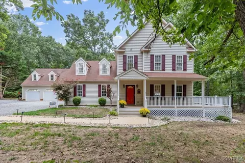 Exterior - 3105 Mill Trace Ln, Sandy Hook, VA 23153 photo 2 of 17