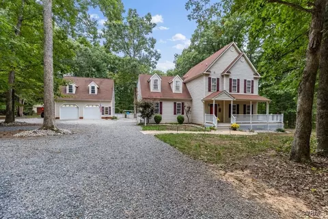 3105 Mill Trace Ln, Sandy Hook, VA 23153