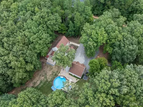 View/Area - 3105 Mill Trace Ln, Sandy Hook, VA 23153 photo 1 of 2