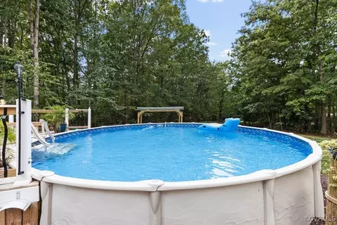 Exterior - 3105 Mill Trace Ln, Sandy Hook, VA 23153 photo 10 of 17