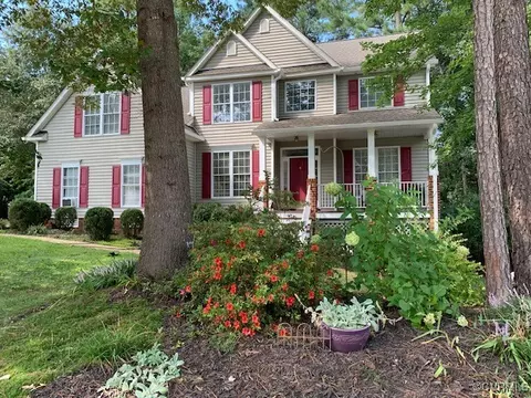 8218 Hampton Arbor Cir, Chesterfield, VA 23832