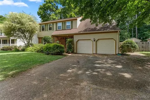 122 Tiger Paw Path, Yorktown, VA 23693