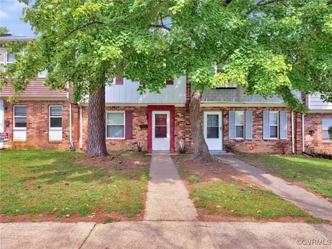 3626 Meadowdale Blvd, North Chesterfield, VA 23234