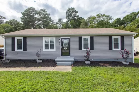 632 Cabin Creek Dr, Hopewell, VA 23860