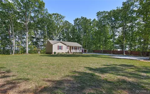 321 Johnson Mill Rd, Bumpass, VA 23024 photo 3