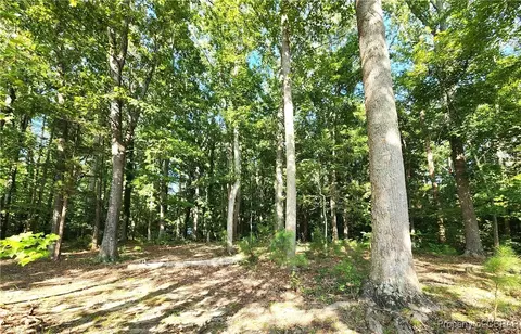 7588 Ware Neck Rd, Gloucester, VA 23061 photo 17