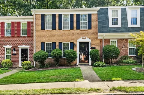 1519 Heritage Hill Cir, Henrico, VA 23238