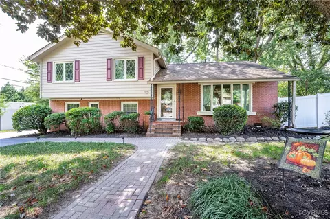 7905 Neuson Ct, Henrico, VA 23229