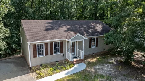6137 Dijon Dr, Mechanicsville, VA 23111