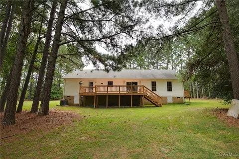 Exterior - 10044 Amber Dr, Sutherland, VA 23885 photo 6 of 8