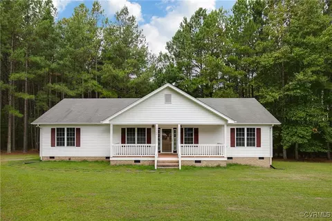 10044 Amber Dr, Sutherland, VA 23885
