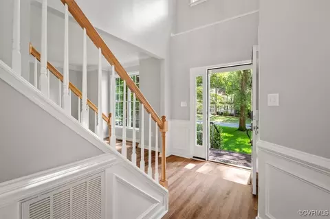 5519 Foxvale Ct, Midlothian, VA 23112 photo 4