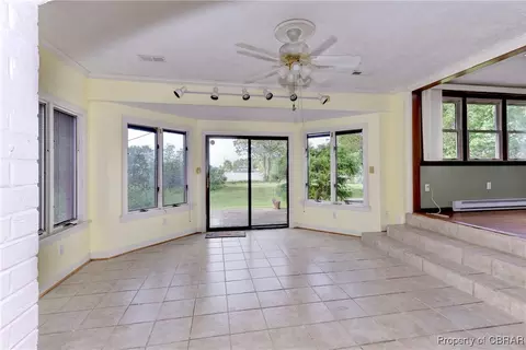 3055 Mill Point Rd, Hayes, VA 23072 photo 13