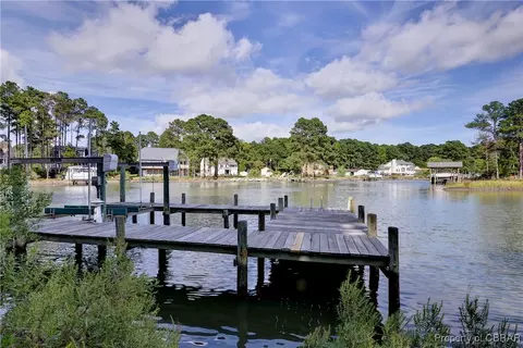 3055 Mill Point Rd, Hayes, VA 23072 photo 35