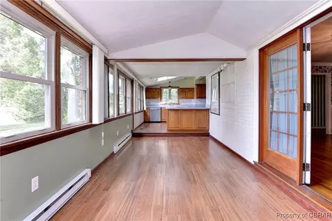 3055 Mill Point Rd, Hayes, VA 23072 photo 15