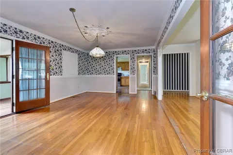 3055 Mill Point Rd, Hayes, VA 23072 photo 9