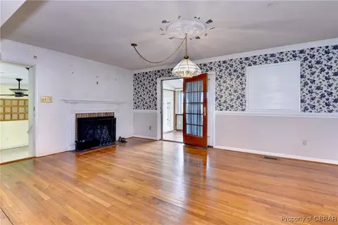 3055 Mill Point Rd, Hayes, VA 23072 photo 7