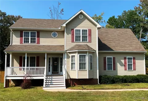 6724 Regal Grove Dr, Chesterfield, VA 23832