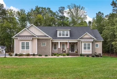2833 Maple Lake Cir, Powhatan, VA 23139