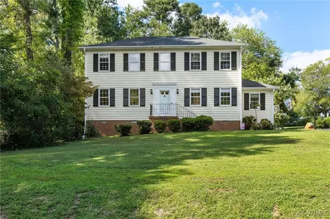 2348 Lancashire Dr, North Chesterfield, VA 23235