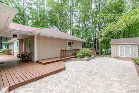 3210 Nuttree Woods Dr, Midlothian, VA 23112 photo 3