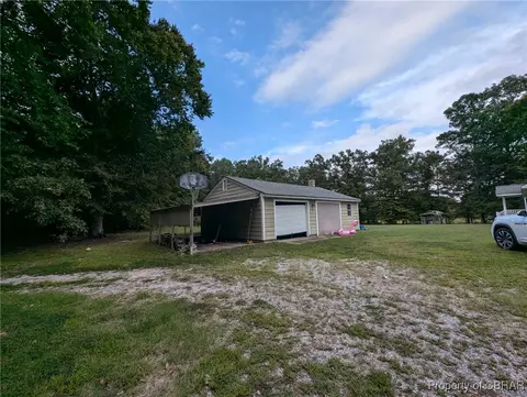 2584 Starvation Rd, Gloucester, VA 23061 photo 38