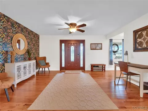 727 Eanes Rd, Kenbridge, VA 23944 photo 8