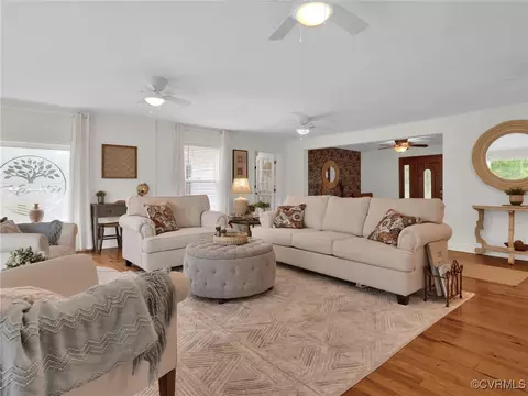 727 Eanes Rd, Kenbridge, VA 23944 photo 12