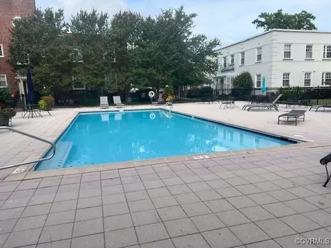 Exterior - 51 E Lock Ln, Richmond, VA 23226 photo 7 of 9