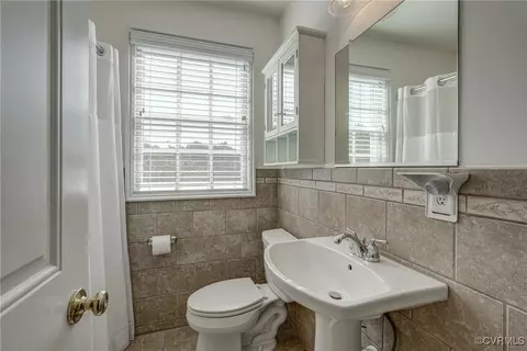 Bath - 51 E Lock Ln, Richmond, VA 23226 photo 1 of 1