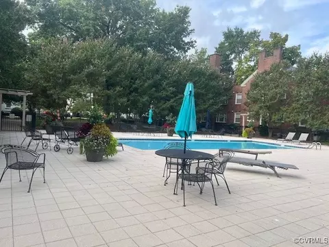 Exterior - 51 E Lock Ln, Richmond, VA 23226 photo 8 of 9