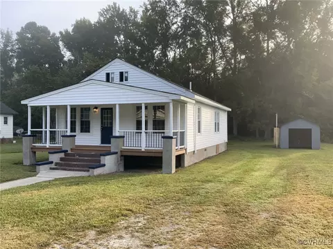 406 Gray St, Jarratt, VA 23867