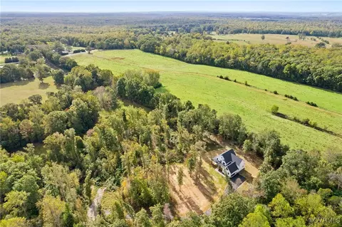 2301 Addison Creek Rd, Oilville, VA 23129