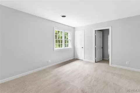 Bedroom - 5909 Watch Harbour Rd, Midlothian, VA 23112 photo 5 of 8