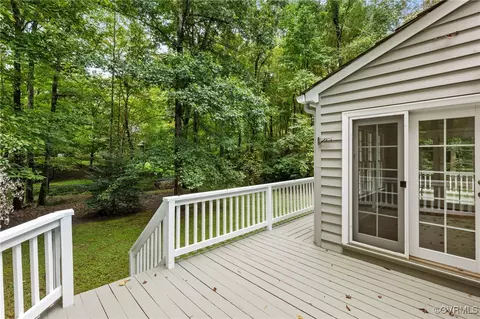 Exterior - 5909 Watch Harbour Rd, Midlothian, VA 23112 photo 6 of 6