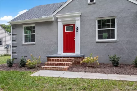 Exterior - 2940 Springview Dr, Richmond, VA 23234 photo 3 of 9