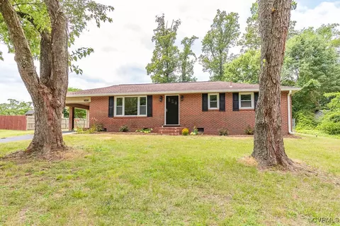7465 Seven Springs Rd, Mechanicsville, VA 23111