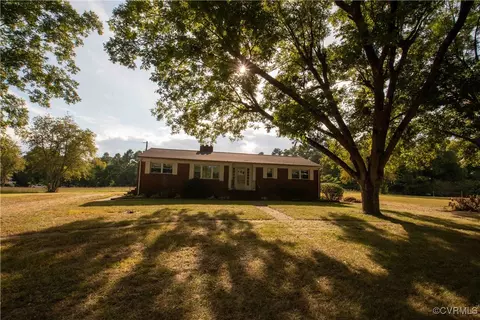 2600 Brunswick Rd, Blackstone, VA 23824