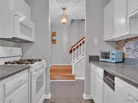 11622 E Briar Patch Dr, Midlothian, VA 23113 photo 10