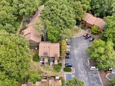 11622 E Briar Patch Dr, Midlothian, VA 23113 photo 37