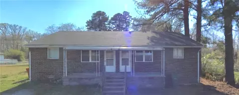 1242-1242 Montgomery Ave, Petersburg, VA 23803