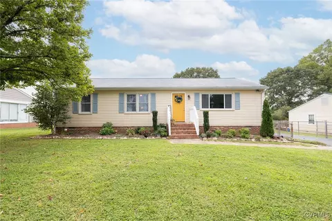 7205 Vida Ln, North Chesterfield, VA 23225